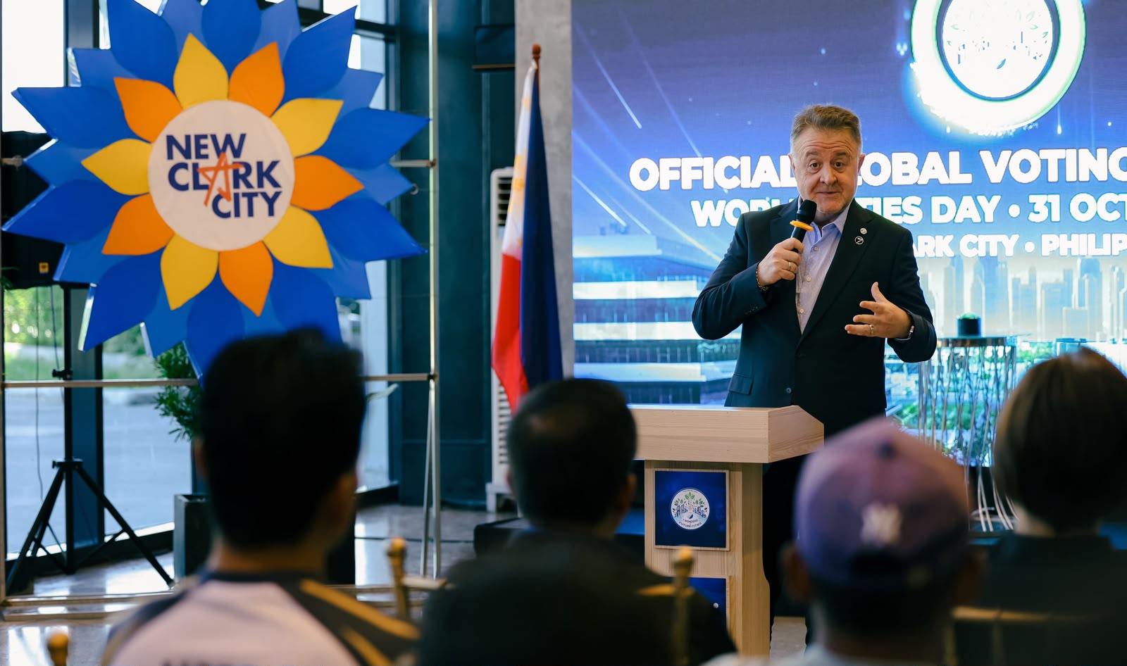 Global Voting for 7 Wonders of Future Cities officially switched on